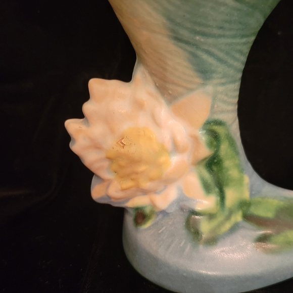 Roseville Pottery Water Lily 1943 Blue Mid Century Modern Cornucopia 178. - Picture 2 of 7